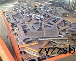 廢(fei)舊鋼材(cai)迴收(shou)